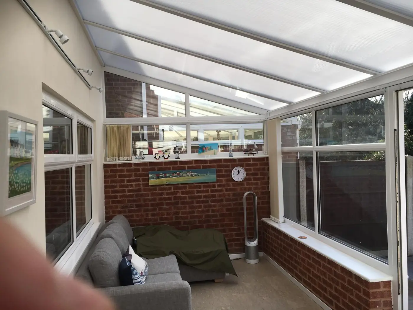 Lean-to conservatory